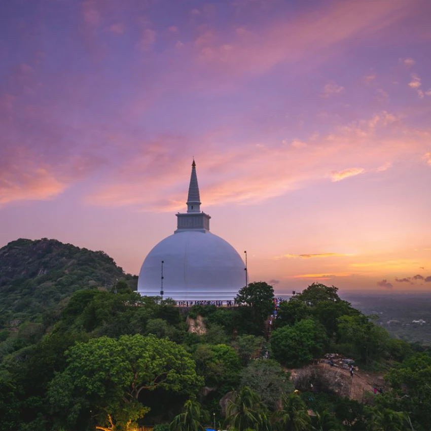 maho-sights-anuradhapura